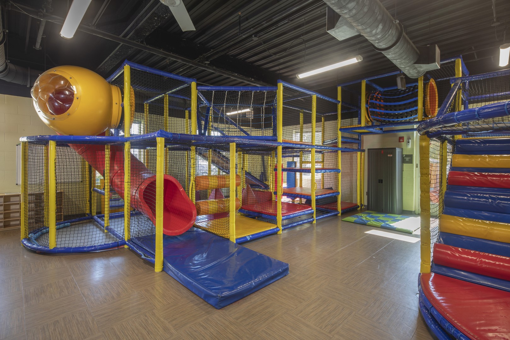 YMCA Louisville Norton Commons branch kids play area YMCA Louisville Norton Commons branch kids play area