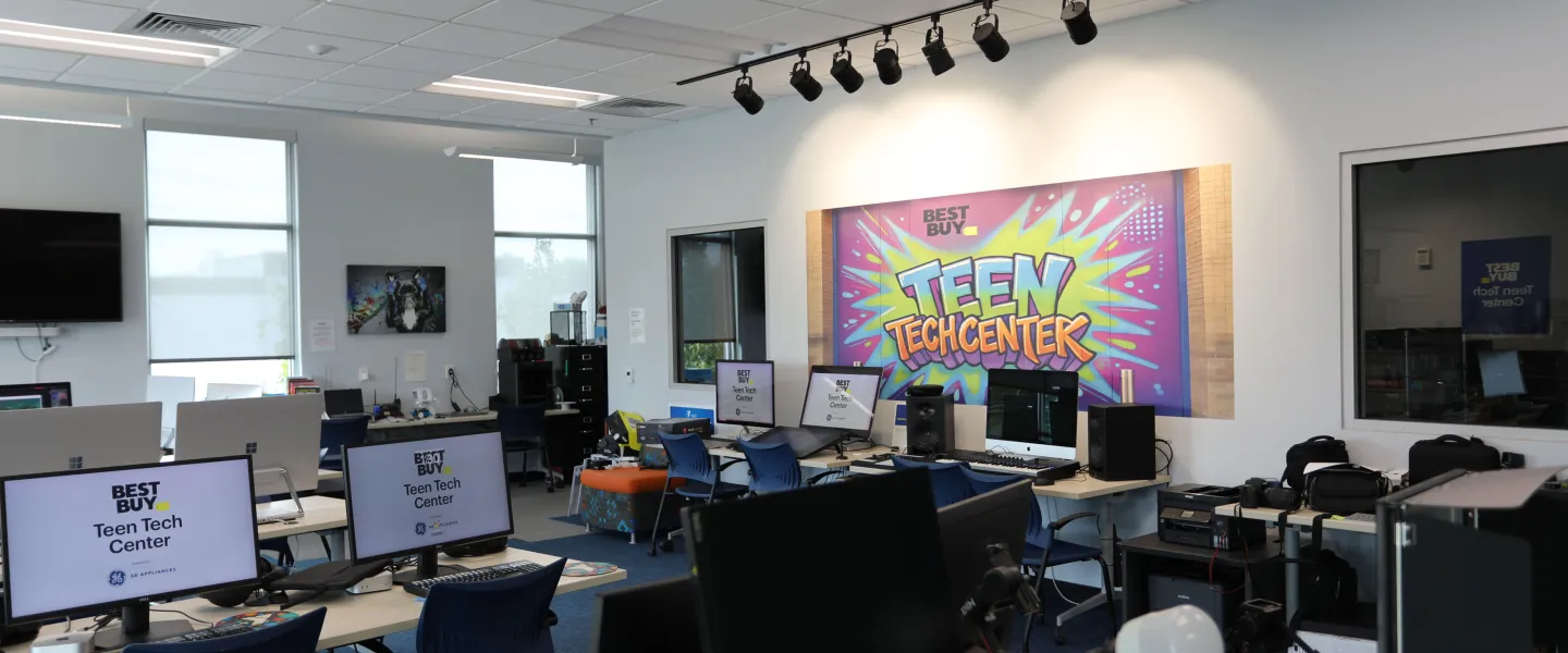 Best Buy Teen Tech Center
